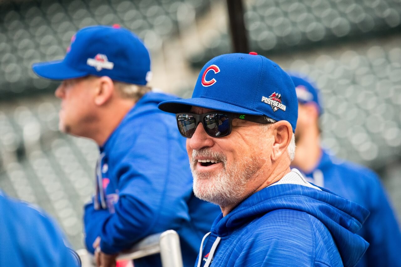 Joe Maddon, Cubs Have New T-Shirts: 'Embrace The Suck' - CBS Chicago